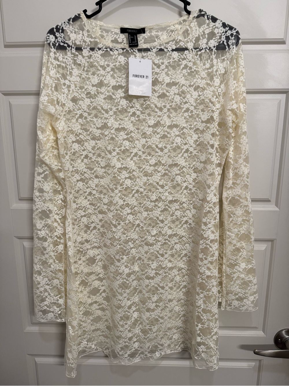 Forever 21 Cream Lace Long-Sleeve Dress